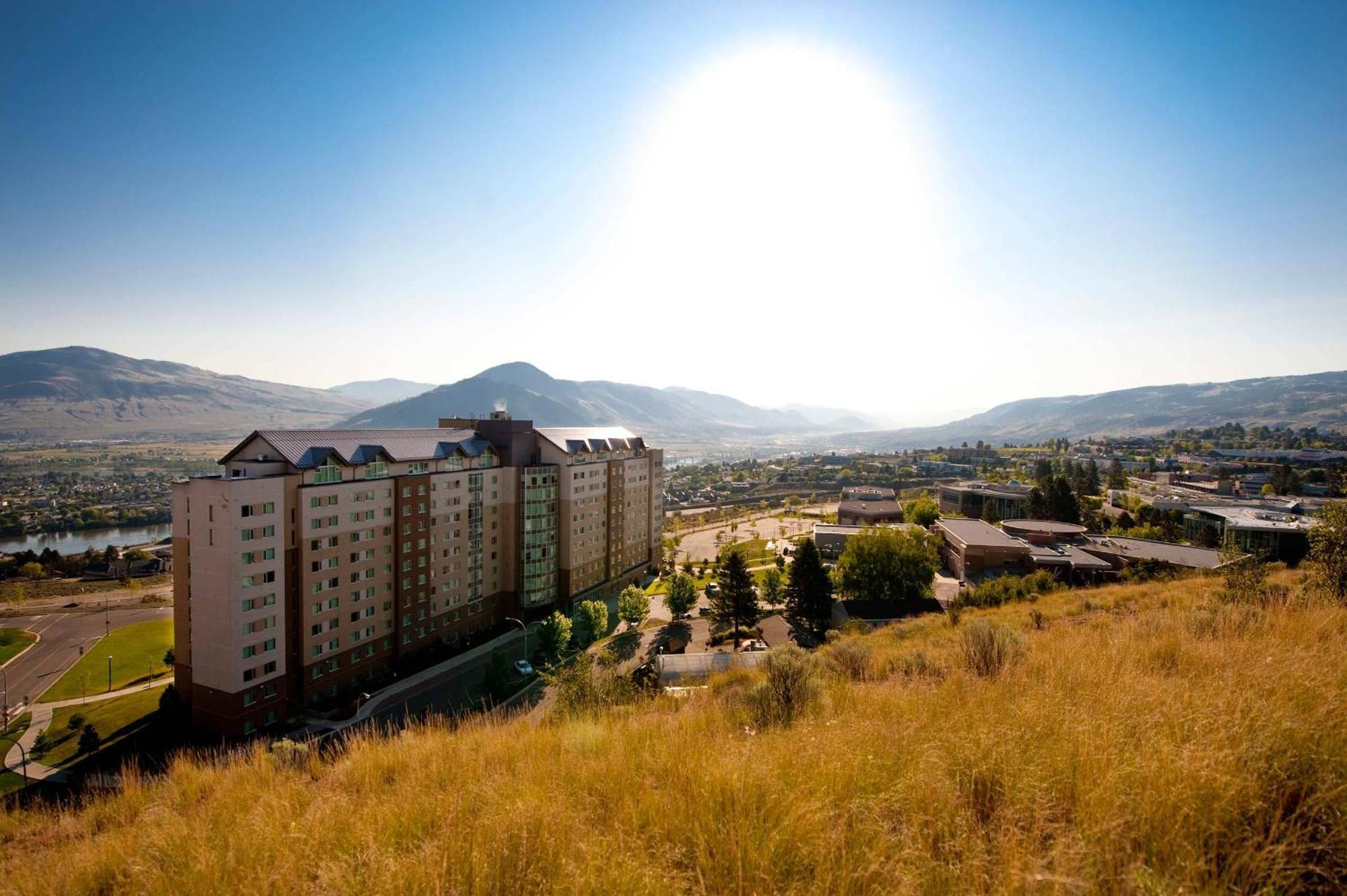 Residence & Conference Centre - Kamloops Exterior photo